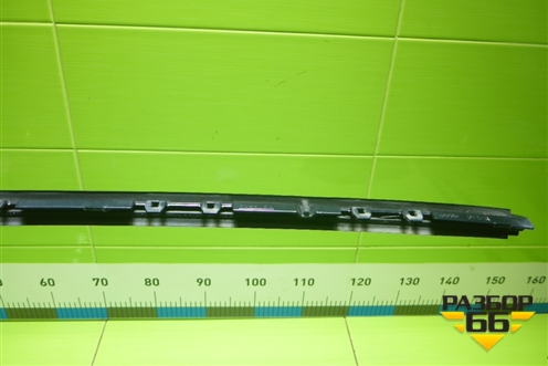 Молдинг лобового стекла правый (75535611R) для Toyota Land Cruiser Prado(150) с 2009г (Ленд Крузер Прадо)