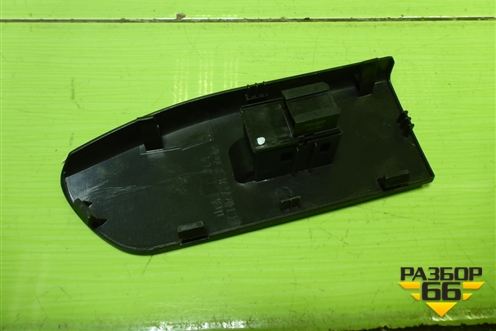 Кнопка стеклоподъёмника (правая) (EZ9A061720002) для SHANQI Z1