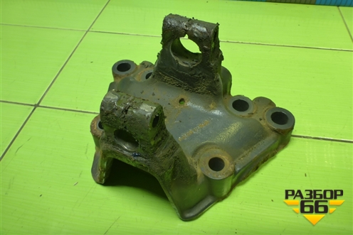 Кронштейн передней рессоры левый (1785814) для Scania 4 Series с 1995-2005г