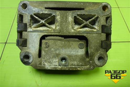 Опора КПП  (1782203) для Scania 4 Series с 1995-2005г