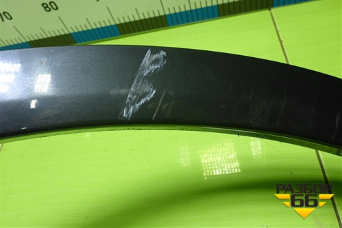 Накладка переднего крыла правого (80A853718J) для Audi Q5 с 2017г (Ку 5)