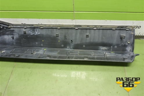 Накладка двери передней правой (7155092DRS0000) для GAC GS8 с 2021-2025г (ГС8)