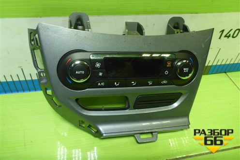 Модуль управления климатической установкой (BM5T18C612CH) для Ford Focus 3 с 2011г (Фокус)
