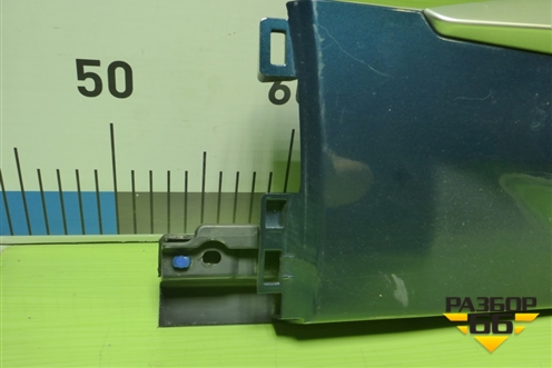 Накладка двери задней правой (8889688754) для Geely Monjaro с 2021г (Монджаро)