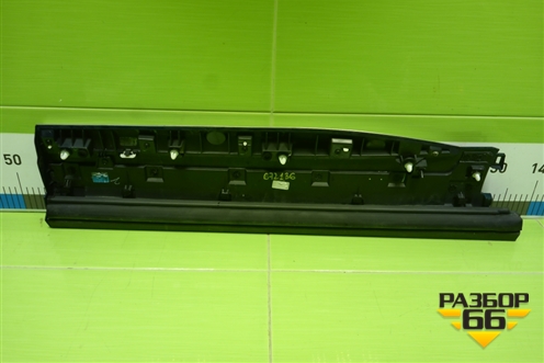 Накладка двери задней правой (8889688754) для Geely Monjaro с 2021г (Монджаро)