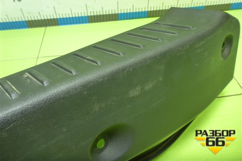 Обшивка багажника на заднюю панель (хетчбэк) (BM51A40352ABW) для Ford Focus 3 с 2011г (Фокус)