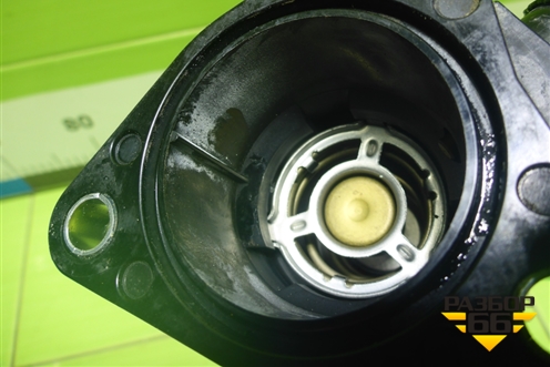 Термостат (1.2л K12B) для Suzuki Splash с 2008г (Сплеш)