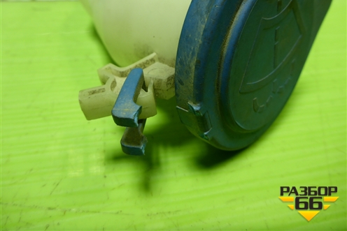 Горловина бачка омывателя лобового стекла (BM5117C615A) для Ford Focus 3 с 2011г (Фокус)