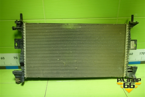 Радиатор охлаждения (BV618005AD) для Ford Focus 3 с 2011г (Фокус)