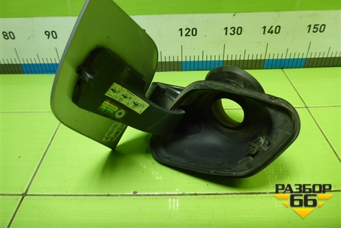 Лючок бензобака (BM51A27936AG) для Ford Focus 3 с 2011г (Фокус)