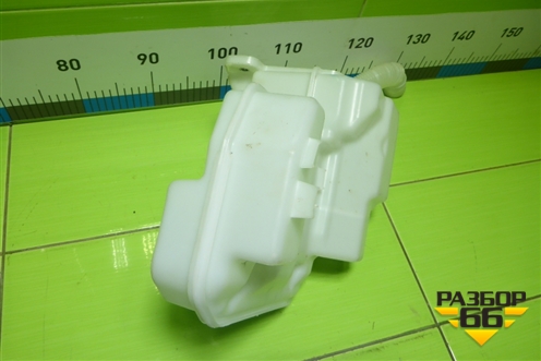 Бачок омывателя лобового стекла (5Q0955453R) для Skoda Octavia (A7) с 2013г (Октавия)