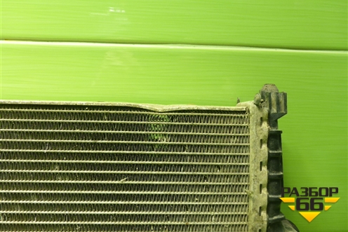 Радиатор охлаждения (7P0121253A) для Volkswagen Touareg с 2010-2018г (Туарег)