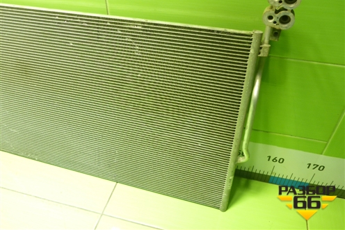 Радиатор кондиционера (7P0820411A) для Volkswagen Touareg с 2010-2018г (Туарег)
