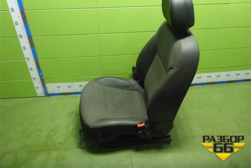 Сиденья комплект (AIR BAG, подогрев) для Opel Insignia с 2008-2017г (Инсигниа)