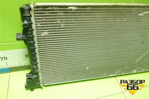 Радиатор охлаждения (6R0121253A) для Volkswagen Polo (седан) с 2010г (Поло)