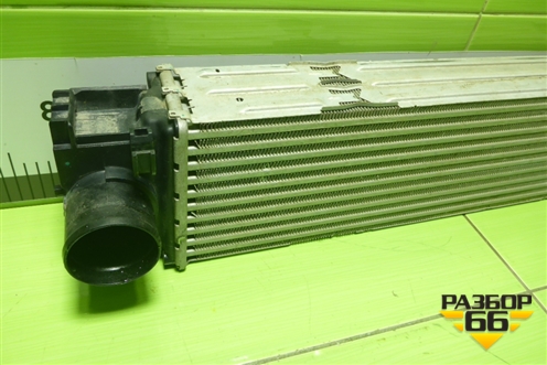 Интеркулер (P8890923812) для Geely Monjaro с 2021г (Монджаро)