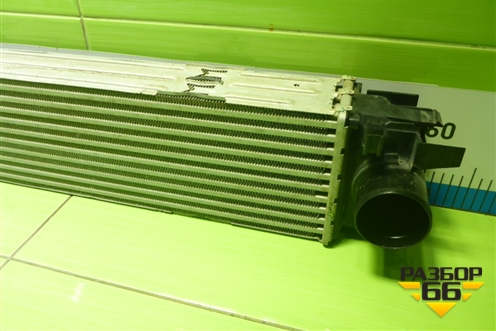 Интеркулер (P8890923812) для Geely Monjaro с 2021г (Монджаро)