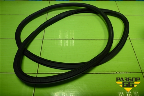 Уплотнитель двери задней левой для Opel Insignia с 2008-2017г (Инсигниа)