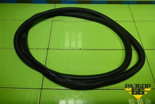 Уплотнитель двери задней левой для Opel Insignia с 2008-2017г (Инсигниа)