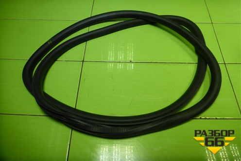 Уплотнитель двери задней правой для Opel Insignia с 2008-2017г (Инсигниа)