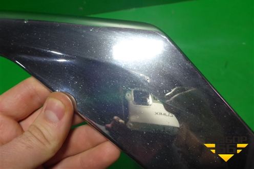 Накладка переднего бампера правая (после 2015г на юбку Executive) (52712D8040 PZ32160217) для Toyota Land Cruiser (200) с 2008г (Ленд Крузер)