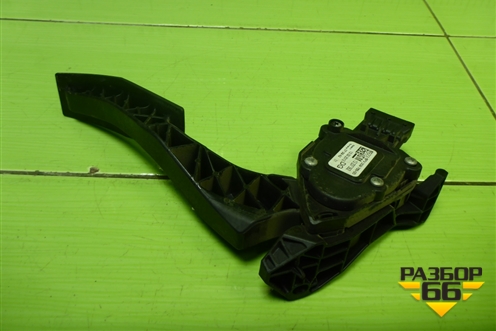 Педаль газа электронная (13237352) для Opel Insignia с 2008-2017г (Инсигниа)