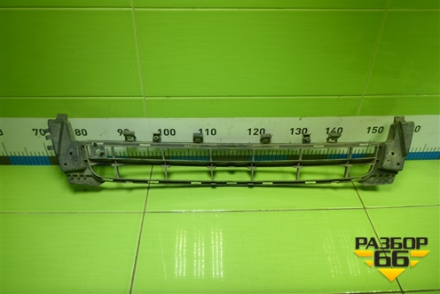 Решетка в передний бампер центральная (13238289) для Opel Insignia с 2008-2017г (Инсигниа)