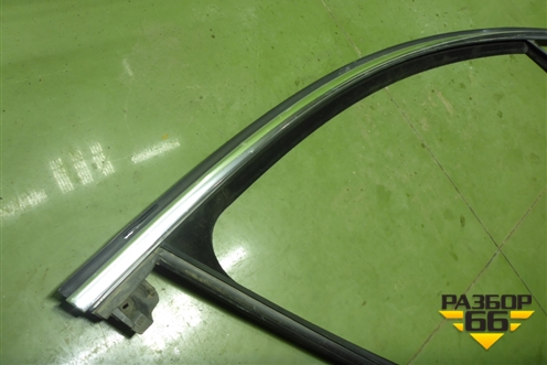 Уплотнитель стекла двери передней правой для Opel Insignia с 2008-2017г (Инсигниа)