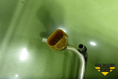 Трубки топливные (на днище) для Opel Insignia с 2008-2017г (Инсигниа)