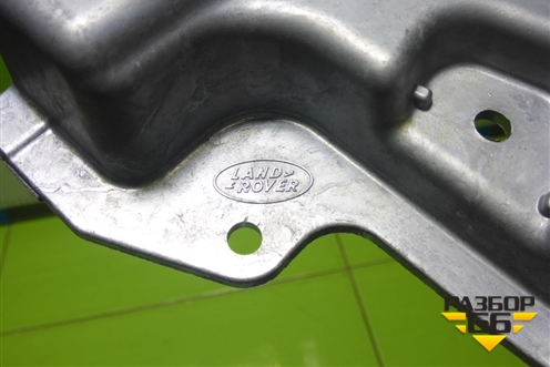 Кронштейн усилителя переднего бампера правый (новый) (LR143160) для Land Rover Range Rover Velar с 2017г (Велар)