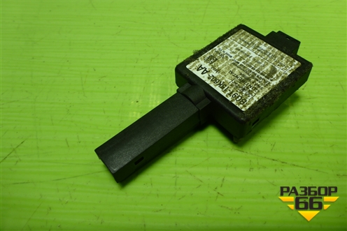 Антенна электрическая (BG9T15K602AA) для Ford Focus 3 с 2011г (Фокус)