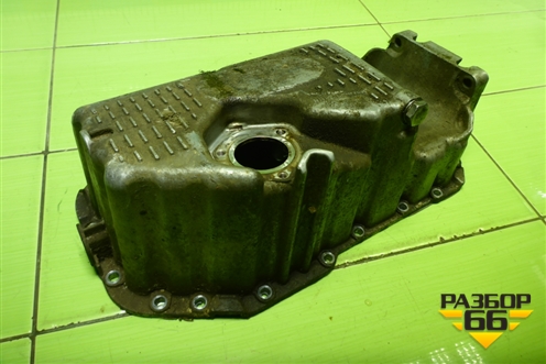 Поддон двигателя масляный (1.4л CAX) (03C103603T) для Volkswagen Golf V Plus с 2005-2014г (Гольф 5 Плюс)