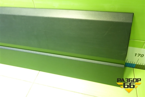 Накладка двери передней левой (212308212143800) для VAZ Niva Travel с 2020-2025г