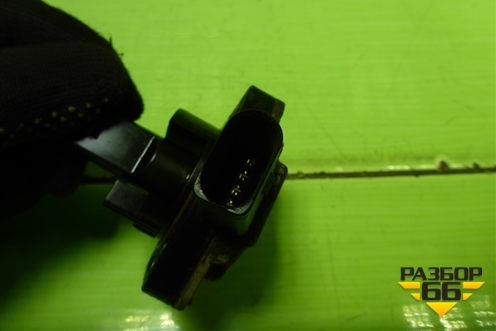 Датчик уровня масла (1.4л CAX) (6PR008079) для Volkswagen Golf V Plus с 2005-2014г (Гольф 5 Плюс)