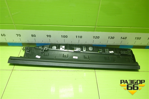 Накладка двери задней левой (8889688763) для Geely Monjaro с 2021г (Монджаро)