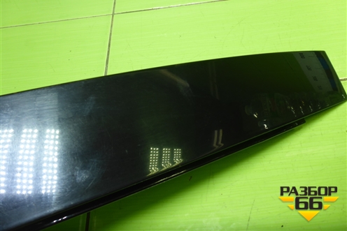 Накладка двери передней правой (на рамку) (13228144) для Opel Insignia с 2008-2017г (Инсигниа)