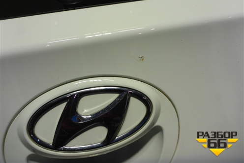 Дверь багажника со стеклом (737004L240) для Hyundai Solaris с 2010-2016г (Солярис)