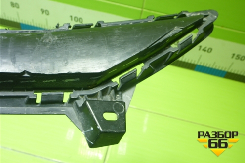 Решетка в передний бампер центральная (после 2020г) (86561H5500) для Hyundai Solaris с 2017г (Солярис)