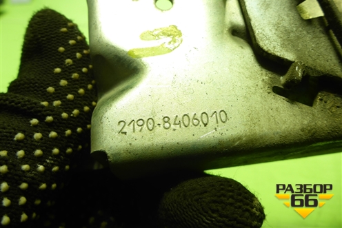 Замок капота (21908406010) для VAZ Kalina/Калина