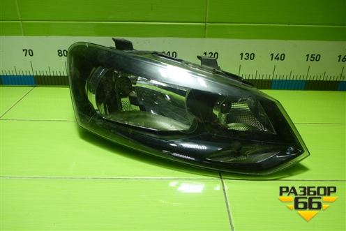 Фара правая (галоген) (6RU941016) для Volkswagen Polo (седан) с 2010г (Поло)