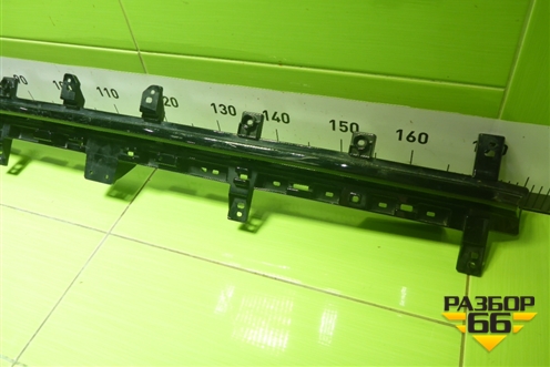 Накладка на решетку радиатора (5509133XKJ20A) для Haval H3 с 2023-2025г (Аш3)