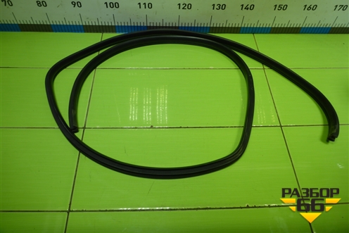 Уплотнитель двери задней левой (хетчбэк) для Hyundai Solaris с 2010-2016г (Солярис)