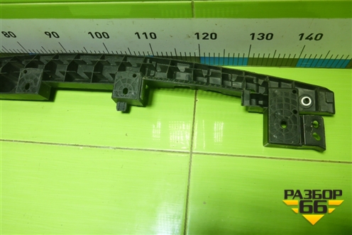 Кронштейн решетки радиатора (6600082817) для Geely Atlas Pro с 2019г (Атлас Про)