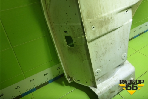 Корпус подножки правой (812W615100829) для Sitrak C7H (С7Н)