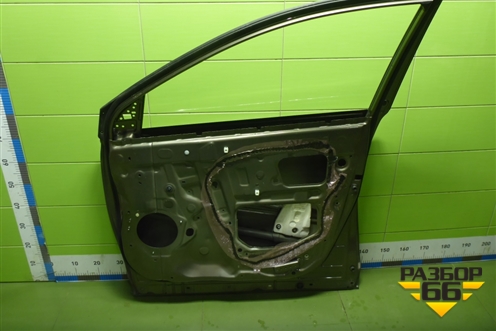 Дверь передняя правая (6711142070) для Toyota Rav-4 с 2012-2019г (Рав 4)