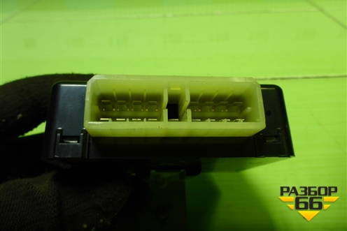 Блок управления светом (958004L000) для Hyundai Solaris с 2010-2016г (Солярис)