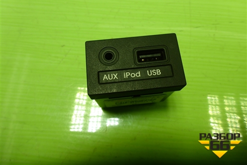 Разъём (USB,AUX) (961201R000RY) для Hyundai Solaris с 2010-2016г (Солярис)
