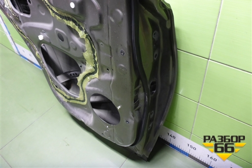 Дверь задняя левая (6711442110) для Toyota Rav-4 с 2012-2019г (Рав 4)