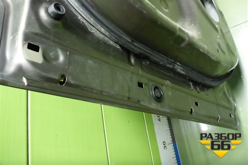 Дверь задняя левая (6711442110) для Toyota Rav-4 с 2012-2019г (Рав 4)