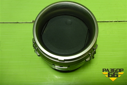 Дефлектор воздушный правый (5566042030) для Toyota Rav-4 с 2012-2019г (Рав 4)